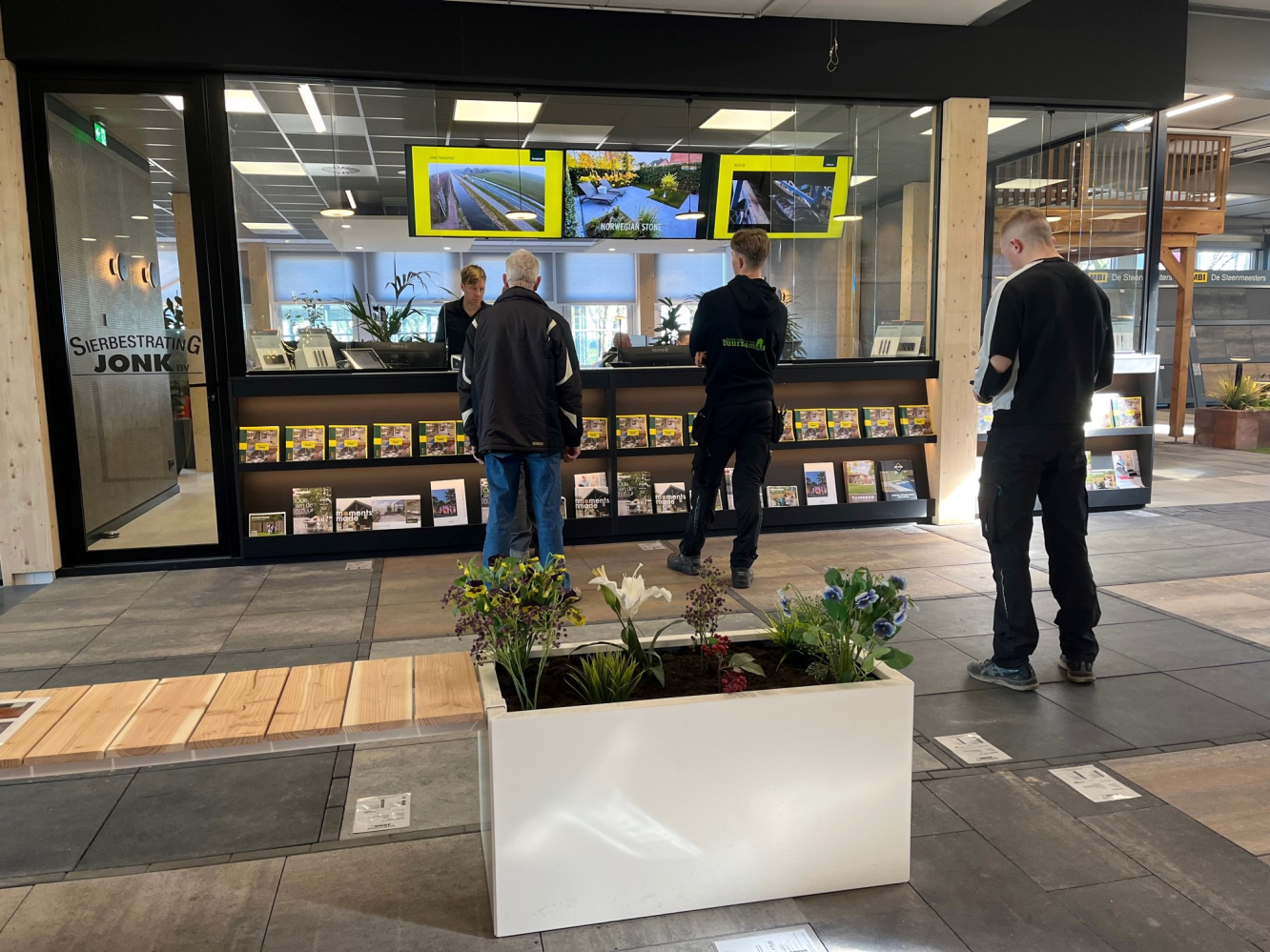 Showroom edam 14