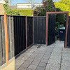 JWOODS Tuinscherm 21-Planks Recht Verticaal 180x180 cm Zwart Gespoten