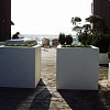 Restpartij 3 stuks Plantenbak Carrez met bodem polyester 80x80x80 cm RAL7021