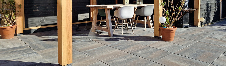 Terrastegels met Transparante Coating