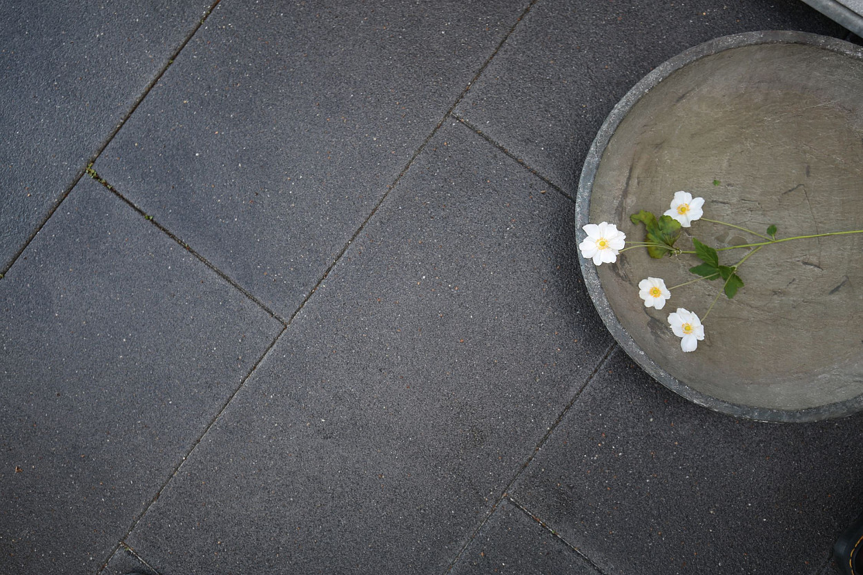 Restpartij Almere: 8.30m2 Luxacoat 40x80x4 cm Prestige Zwart