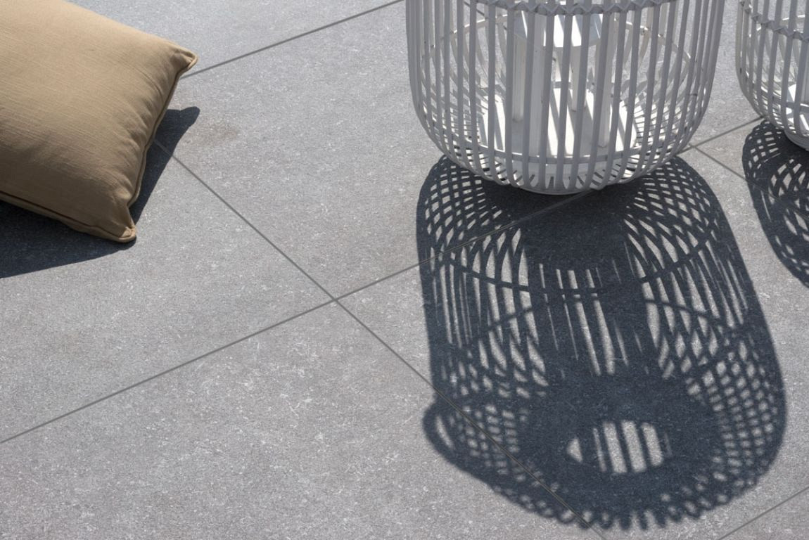 Restpartij Schagen: 14m2 GeoCeramica® Entrée 60x60x4 cm BB Stone Light Grey