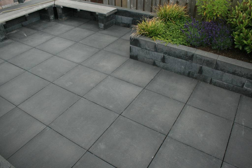 Betontegels 50x50x4 cm Antraciet met facet