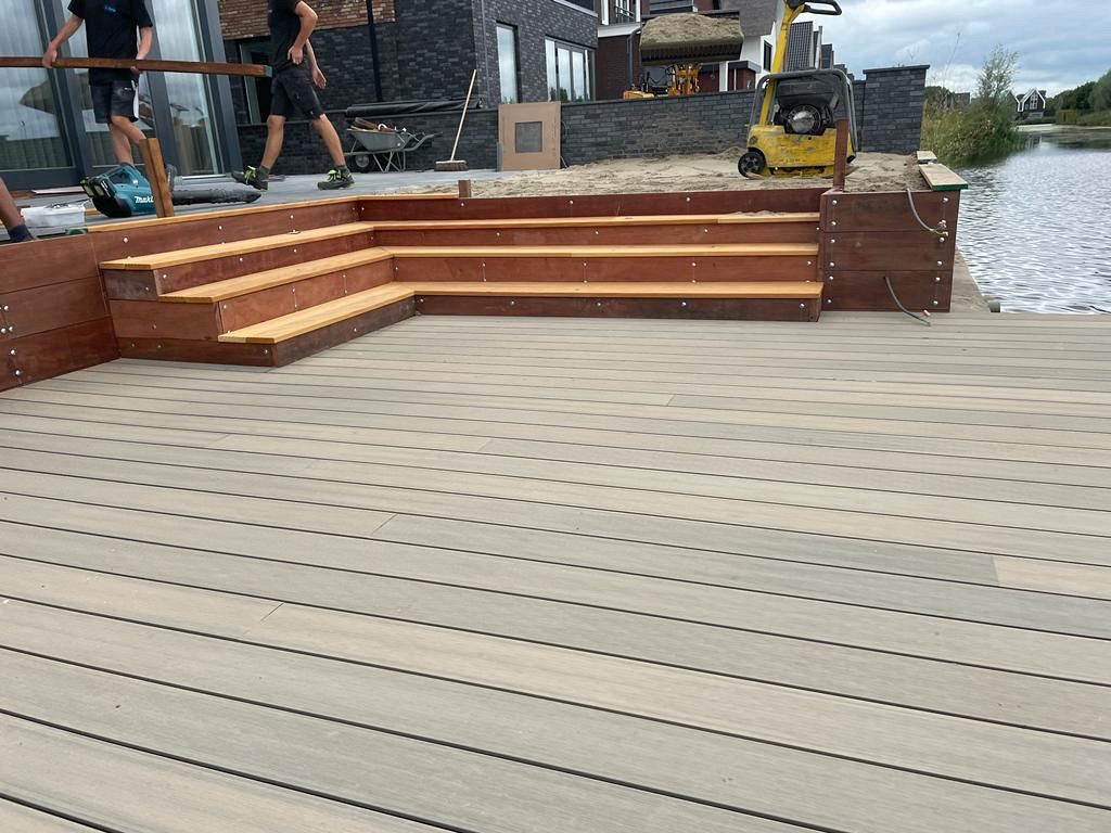 Infinity Gardendeck Vlonderplank 2,2x13,5x400 cm Oak Wash