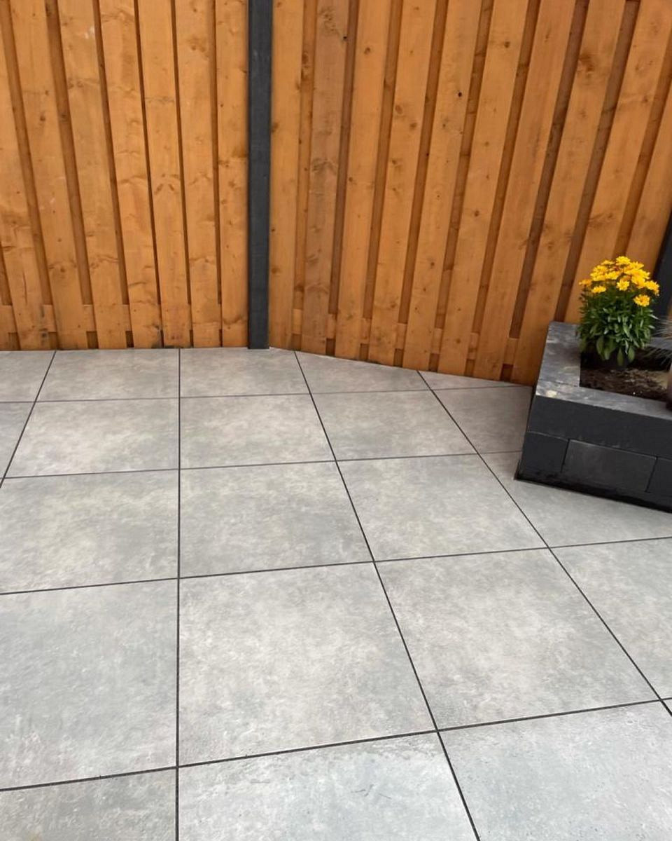 Actietegel keramiek op beton 60x60x4 cm Style Grigio