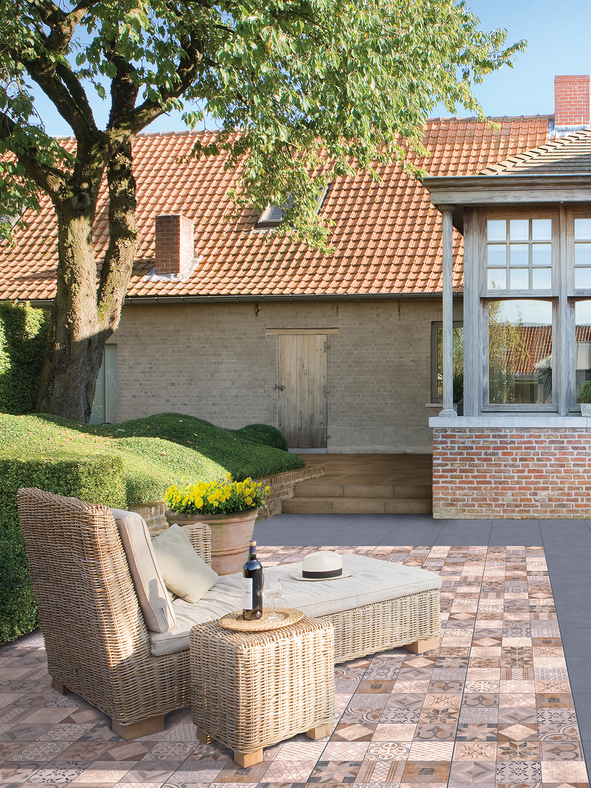 Restpartij Zwanenburg: ca. 11,5m2 Marlux Designtegel 60x60x3 cm Mosaic Arabica