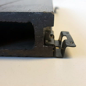 Montageclips Trentino Zwart gepoedercoat 50 st. en Schroeven 50 st. t.b.v. Composiet