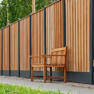 Onderplaat tbv sleufpaal Antraciet gecoat 24x3,5x180 cm