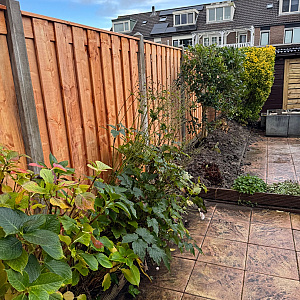 JWOODS Tuinscherm Red Wood 19-planks 180x180 cm Geschaafd