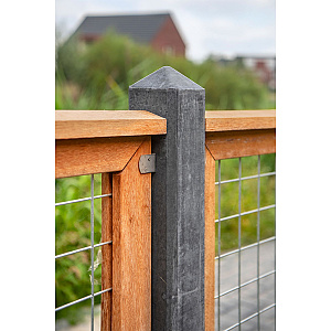 Gaaselement 180x180 cm met kader 4,4x6,8 cm onbehandeld hardhout