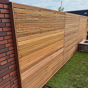 Rhombus scherm Wichmond geschaafd onbehandeld bangkiraihout 26-planks 180x180 cm