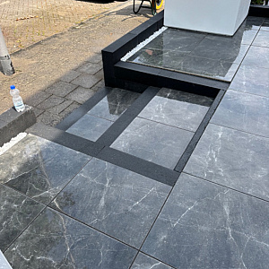 Cerasun 60x60x4 cm Lucca Black