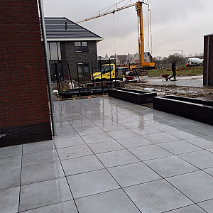 CeraLuxe 60x60x3 cm Concreto Smoke (ca. 110 m2 voorraad Edam)
