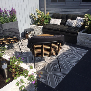 GeoCeramica 60x60x4 cm ConCreet Flower Decorate