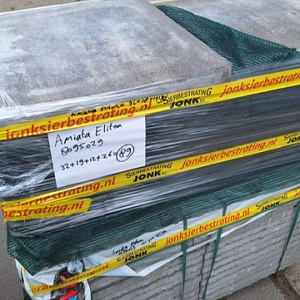 Restpartij Schagen: 32m2 Eliton Supreme Linea XXS 60x60x4 cm Amiata