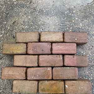 Restpartij Edam: Oud Gebakken Keiformaat Rood Bont