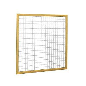 Grenen betonijzertrellis met maas 7,5x7,5 cm, in raamwerk 4,5x7 cm, 180x180 cm.