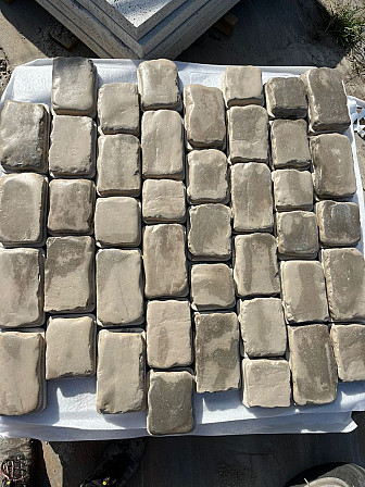 Outletpartij Zwanenburg: (17,5m2) Courtstones Natural Wildverband 6 cm Foggy Taupe (per 10,93 m2 te 