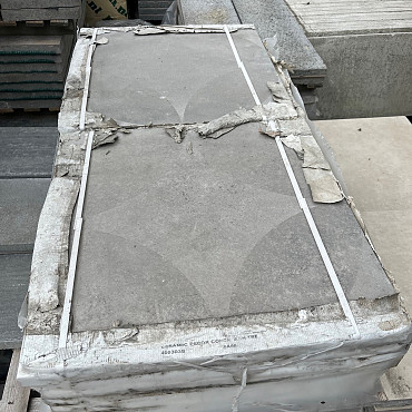 Restpartij Edam: 2,52 m2 Keramische Tegel 'TRE' Concrete Decor 60x60x3 cm Ash