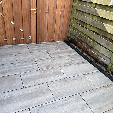 Outletpartij Actietegel keramiek op beton 40x80x4 cm Ruby Light (nog 9m2 voorraad Zwanenburg)