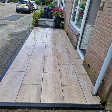 Outletpartij Actietegel keramiek op beton 40x80x4 cm Ruby Light (nog 9,6m2 voorraad Zwanenburg)