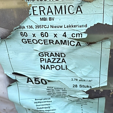 Restpartij Almere: 10.08m2GeoCeramica® 60x60x4 Gr. PIAZZA Napoli