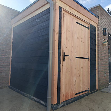 JWOODS Douglas Schuur 200x250 cm, Geschaafd met Zweeds Rabat Zwart
