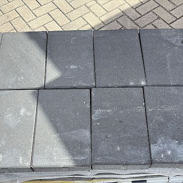Restpartij Almere: 17.27m2 Vialetta 20x30x6 cm Granito
