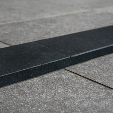 Granero Dorpel/Plint 100x10x2 cm gezoet met facet