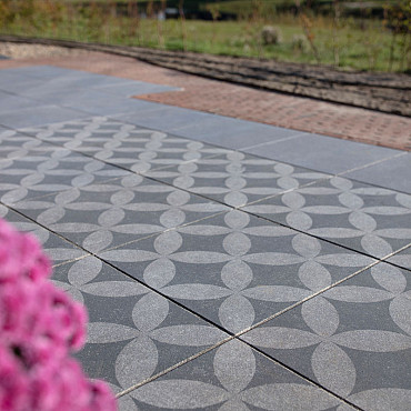 Restpartij Schagen: 4 stuks GeoProArte Design 60x60x4 cm Belgian Blue Dark Grey Flower