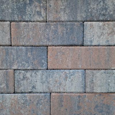 Betonsteen glad oprit terras banenverband halfsteens 7cm strak met facet kijlstra romanos’s