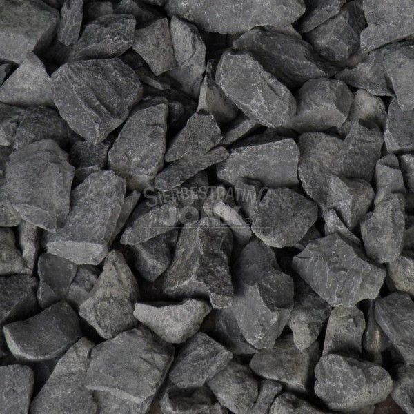 <h1><strong>Basalt breuksteen</strong></h1><p>Basalt breuksteen is een van de meest populaire breuksteensoorten van dit moment. Dit komt mede door de antraciete kleur die heel makkelijk te combineren valt bij andere kleuren en materialen. Basalt is een van de meest donkere natuursteen in droge vorm. Basalt is zeer slijtvast, zuurvast, heeft een lage porositeit waardoor groenaanslag zich moeilijk hechten kan en is vorstbestendig. Uiterst geschikt dus voor buitengebruik. Basalt breuksteen is een ideale vulling voor schanskorven en steenschutting. De korf krijgt hiermee een strakke moderne uitstraling.</p>