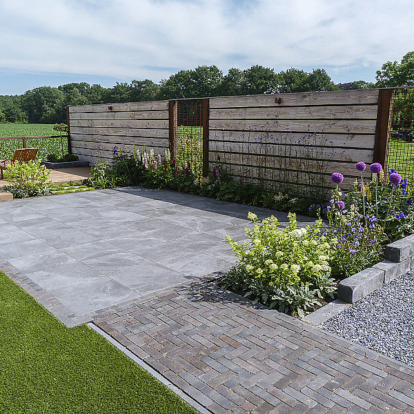 Restpartij Ceraluxe 60x60x3 cm Mustang Slate Black (nog 14,40 m2 in voorraad Edam)