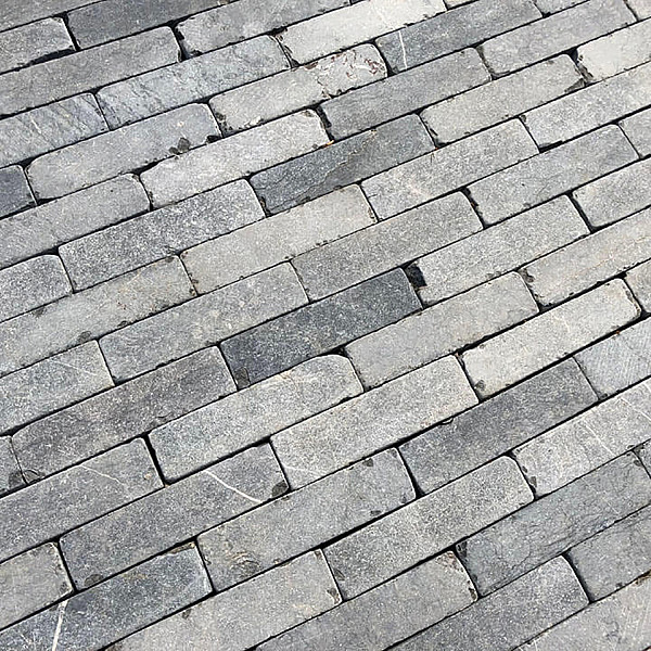 Antique Bluestone Vietnamese Waalformaat 20x5x5 cm Getrommeld