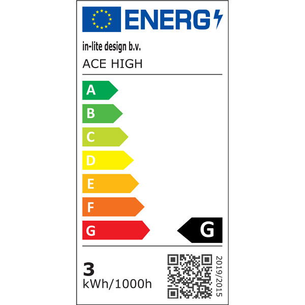 <h1><strong>ACE HIGH DARK</strong></h1><p>Staande buitenlamp ACE HIGH geeft aan 2 zijden een gespreid licht naar beneden. Geschikt voor verwerking tussen planten en siergrassen.</p><ul>	<li>Geeft een sfeervol licht naar beneden</li>	<li>Geschikt voor het verlichten beplanting, een oprit en pad</li>	<li>Kantelbare lichtbron</li></ul><p>De hoge staande buitenlamp ACE HIGH geeft aan 2 zijden een gespreid licht naar beneden en is daarmee uitermate geschikt voor de verwerking tussen planten en siergrassen. Het armatuur is ongeveer 50 cm hoog en heeft een lichtbron die zo’n 10 graden te kantelen is. Je kunt hierdoor eenvoudig accenten leggen op delen van de border zonder dat de lichtbron zichtbaar is. ACE HIGH is verkrijgbaar in 4 kleuren en perfect te combineren met andere buitenlampen uit de ACE serie.</p><p>Bevestiging met schroeven op harde ondergrond of met een grondpen in zachte ondergrond (beide bijgeleverd). Let op! ACE HIGH schijnt aan 2 zijden naar beneden. De lichtbron in het armatuur is enigszins (10 graden) kantelbaar. Voor 90 graden kantelbaar strijklicht aan één zijde wordt de staande lamp ACE aangeraden.</p><p><strong>Plaatsingsadvies:</strong></p><p>Iedere 2 á 3 meter een ACE HIGH</p>