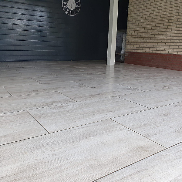 Restpartij Edam: 4,86 m2 Kera Twice Paduc 45x90x5,8 cm Silver