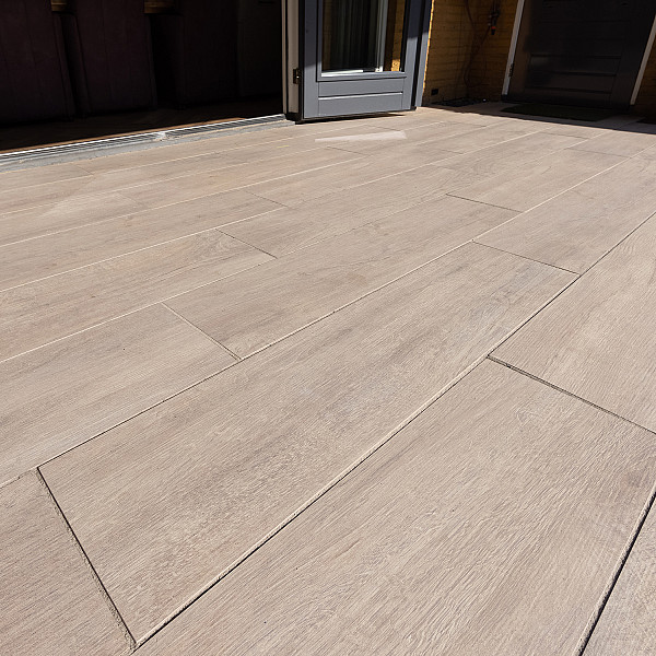Restpartij Zwanenburg: ca. 6,8m2 GeoCeramica 30x120x4 cm Cosi Style Havanna Wood