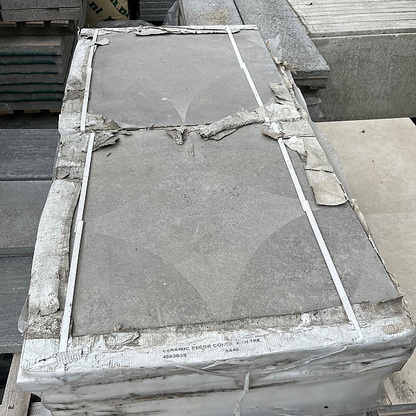 Restpartij Edam: 2,52 m2 Keramische Tegel 'TRE' Concrete Decor 60x60x3 cm Ash