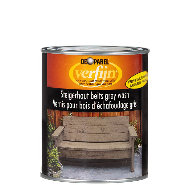 <h1><strong>Steigerhoutbeits</strong></h1><p>Steigerhoutbeits is een speciaal type houtbeits voor het behandelen en beschermen van steigerhout, een populair type hout dat vaak wordt gebruikt voor buitenmeubilair, tuinconstructies en decoratieve projecten. Deze beitsen zijn speciaal samengesteld om steigerhout te beschermen tegen de elementen en tegelijkertijd de natuurlijke uitstraling van het hout te behouden.</p><p> </p><h2>Productbeschrijving</h2><p>Dekking: Semi-dekkend</p><p>Kleur: Grijs</p><p>Grondlaag nodig: Nee</p><p>Toepasbaar op: Hout</p><p>Inhoud: 0,75 liter</p>