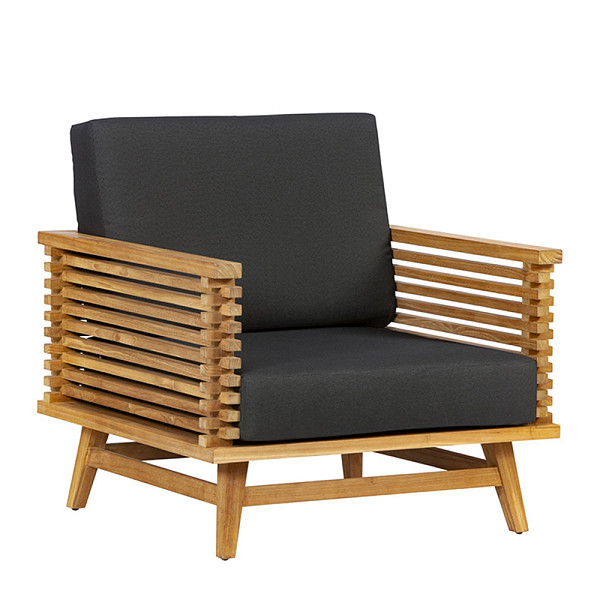 <h1><strong>Loungeset Riverside fauteuil</strong></h1><p>De tuinmeubelen van teak en hardhout zijn afkomstig uit Indonesië en gecertificeerd met het Indonesian Legal Wood keurmerk. Zij voldoen hiermee aan de FLEGT verordening. Dit garandeert legale herkomst van het hout. Hardhouten tuinmeubelen zijn één keer voorbehandeld met een olie. Wij adviseren om deze meubelen na montage nogmaals te oliën en dit regelmatig te herhalen. Hiervoor kun je onze hardhoutolie gebruiken. Teakhout is duurzaam en kan onbehandeld gebruikt worden. Na verloop van tijd zal het vergrijzen. Vergrijzing kun je voorkomen door teakhout met een olie te behandelen en dit regelmatig te herhalen.</p><h2>Productbeschrijving</h2><p>Behandeling: Onbehandeld</p><p>Materiaal: Hout</p><p>Houtsoort: Teak</p><p>Keurmerk: Indonesian Legal Wood</p><p>Kleur kussens: Antraciet</p><p>Diepte: 80 cm.</p><p>Breedte: 81 cm.</p><p>Hoogte: 83 cm.</p><p>Modulair: Ja</p><p>Inbegrepen: Extra stevige antraciete kussens</p><p>Bevestigingsmateriaal inbegrepen: Ja</p><p>Extra informatie: Uitgevoerd met modulaire teak elementen</p>