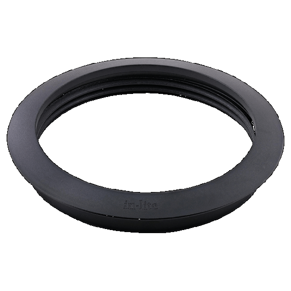 <h1><strong>RING 68 BLACK</strong></h1><p>RING 68 BLACK is een essentieel accessoires voor de LUNA grondspot.</p><ul>	<li>Gemaakt van hoogwaardig geanodiseerd aluminium</li>	<li>Geschikt voor BOX 1 EN PLATE 1</li>	<li>In drie kleuren verkrijgbaar</li></ul><p>Maak je LUNA grondspot compleet met RING 68 in de kleur Black. RING 68 BLACK is uitgevoerd in hoogwaardig geanodiseerd aluminium en perfect te combineren met diverse producten uit het in-lite assortiment. RING 68 is leverbaar in diverse kleuren en materialen. De kleuren Black en Pearl Grey zijn van aluminium en daarnaast hebben we de ring ook nog in Stainless Steel.</p><p>RING 68 draai je eenvoudig op de LUNA grondspot. Meer weten over de installatie van deze grondspots? Bekijk het verwerkingsadvies van LUNA.</p>