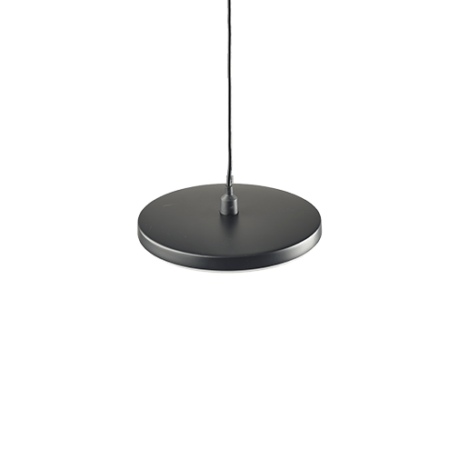 <h1><strong>DISC PENDANT 100-230V</strong></h1><p>DISC PENDANT 100-230V is een sfeervolle hanglamp die enkelvoudig, of meervoudig te monteren met DISC BASE of DISC BASE TRIPLE.</p><ul>	<li>Dimbaar middels handbeweging</li>	<li>Vervaardigd uit aluminium met FCBV coating in de kleur Black</li>	<li>Enkelvoudig, of meervoudig te monteren met DISC BASE of DISC BASE TRIPLE</li></ul>