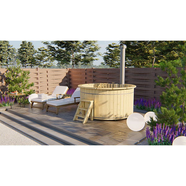 <h1><strong>Hottub</strong></h1><p>Een hottub is een bad voor meerdere personen dat gevuld wordt met warm water en vaak wordt gebruikt voor ontspanning en plezier.</p><p>Dit warme bad wordt met een interne of externe houtkachel opgestookt  De hottub heeft een ronde vorm en wordt meestal gemaakt van hout.</p><h2>Productbeschrijving</h2><p>Afwerking: Geschaafd</p><p>Behandeling: Onbehandeld</p><p>Materiaal: Hout</p><p>Houtsoort: Vuren</p><p>Kachelmontage: Intern</p><p>Kacheltype: Houtgestookt</p><p>Gewicht gevuld 3000 kg.</p><p>Inhoud: 2500 liter</p><p>Diameter binnenzijde: 190 cm.</p><p>Diameter buitenzijde: 200 cm.</p><p>Dikte hout 42 mm.</p><p>Hoogte buitenzijde: 105 cm.</p><p>Hoogte binnenzijde: 90 cm.</p><p>Aantal bankjes: 5</p><p>Voorgemonteerd: Nee</p><p>Bevestigingsmateriaal inbegrepen: Ja</p><p>Inbegrepen: Afdekhoes, aluminium houtkachel, pijp en trap</p><p>Extra informatie: Simpel te legen middels stop in bodem.</p>