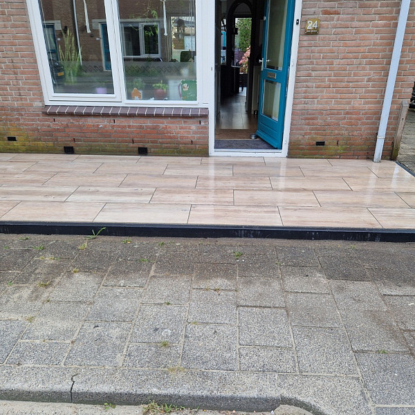 Outletpartij Actietegel keramiek op beton 40x80x4 cm Ruby Light (nog 9m2 voorraad Zwanenburg)