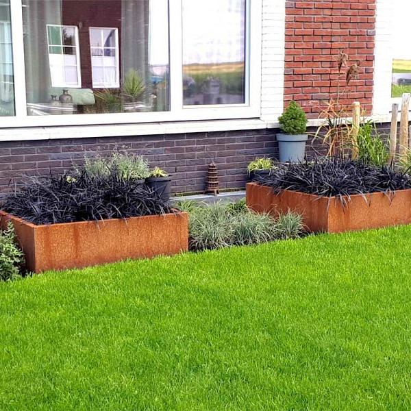 Cortenstaal vierkante plantenbak Miami 100x100x60 cm met bodemplaat
