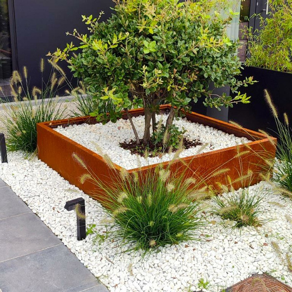 Cortenstaal vierkante plantenbak Miami 120x120x80 cm met bodemplaat