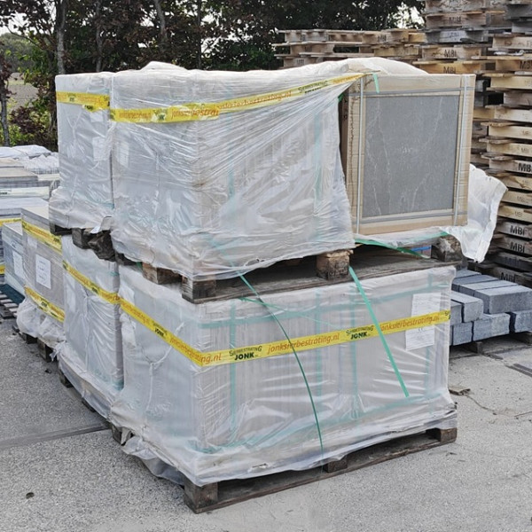 Restpartij Zwanenburg: ca. 53m2 Ceraluxe 60x60x3 cm Pizarra Gris