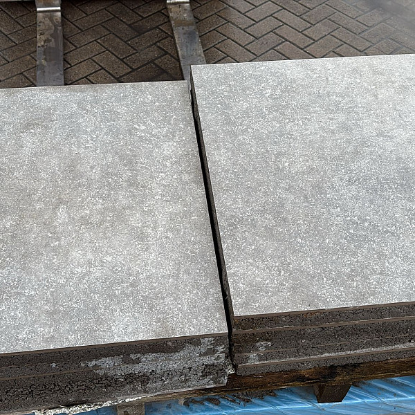 Outlet DUMP Partij Almere: Ca. 13.30m2 Actietegel Keramiek op Beton 60x60x4 cm Stavelot Exclusive Gr