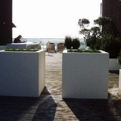 Restpartij 3 stuks Plantenbak Carrez met bodem polyester 80x80x80 cm RAL7021