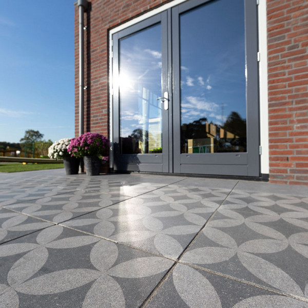 Restpartij: 7,19m2 GeoProArte Design 60x60x4 cm Belgian Blue Dark Grey Flower (geen voorraad)
